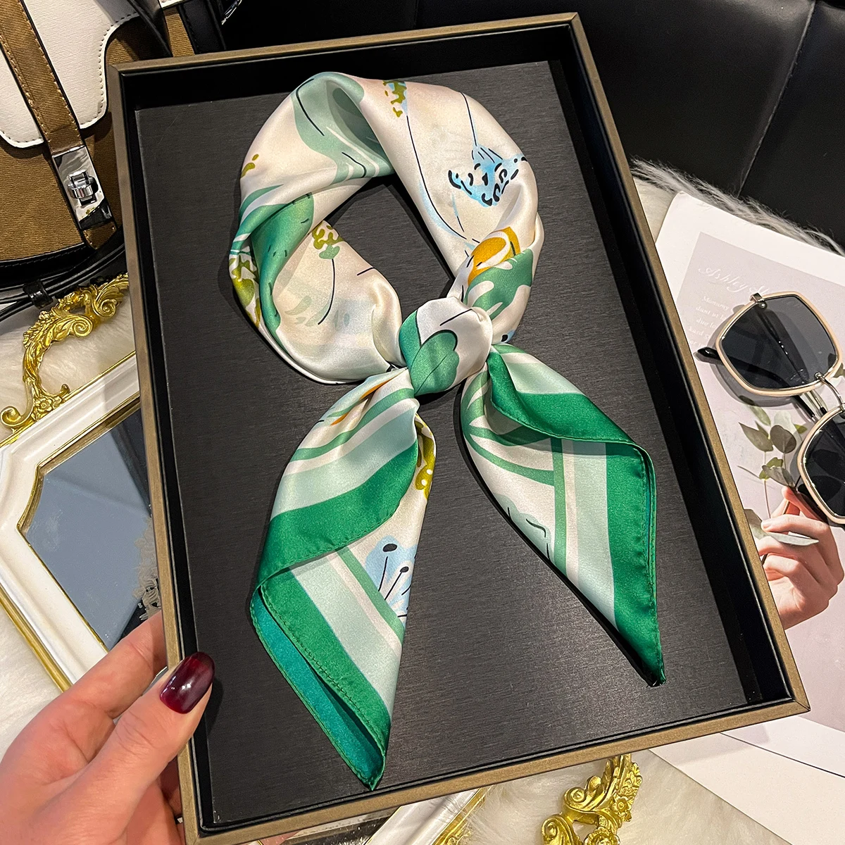 

Painted Print Silk Feeling 70cm Square Scarf Women Foulard Cashew Neckerchief Lady Satin Head Hijab Female Decorate Neck Ties