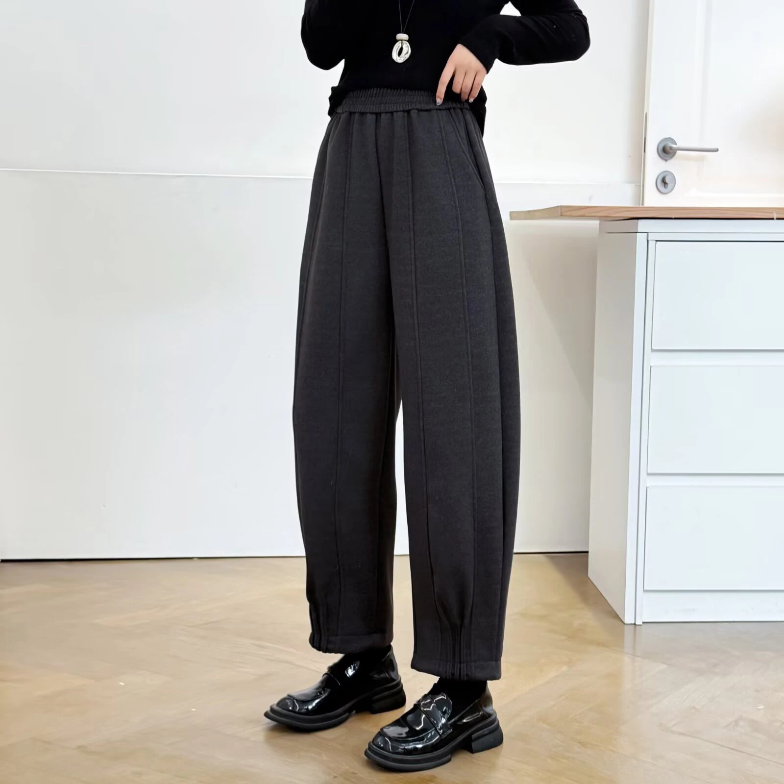 

XXXXL Fashion Plus Size Woman Clothing Harem Pants Winter New Style Simple Retro Warm Fleece And Thickened Fold Trousers 027