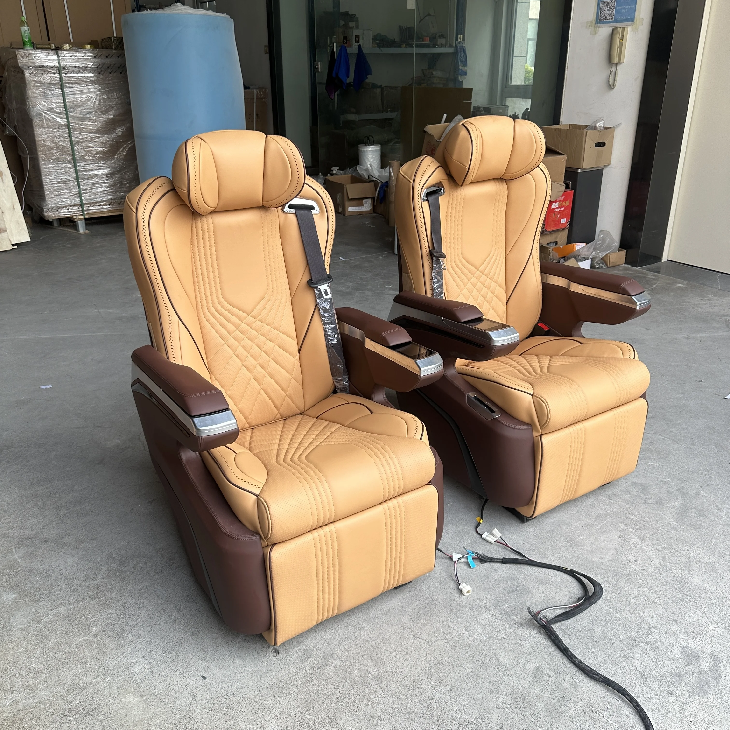 Factory Direct 12V Pilot Seat with Heating Ventilation  Massage for Luxury for benz V-Class Sprinter for toyota Hiace Van RV