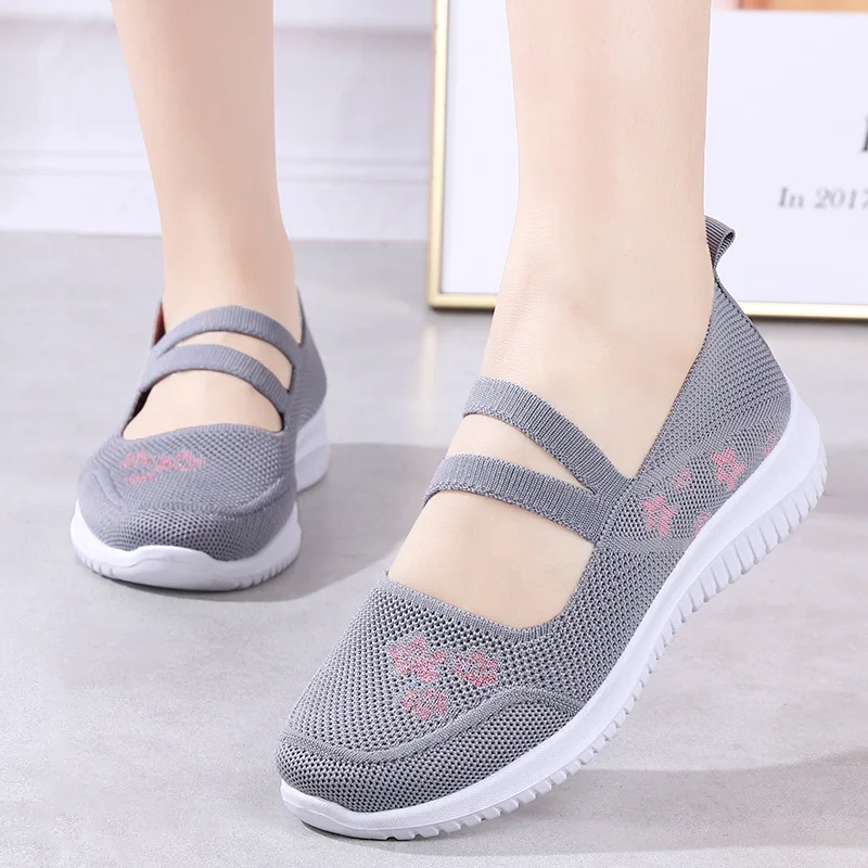Women Shoes 2024 Summer New Female Casual Flat Shoes Breathable Comfortable Woman Outdoor Walking Footwear Mom Leisure Loafers