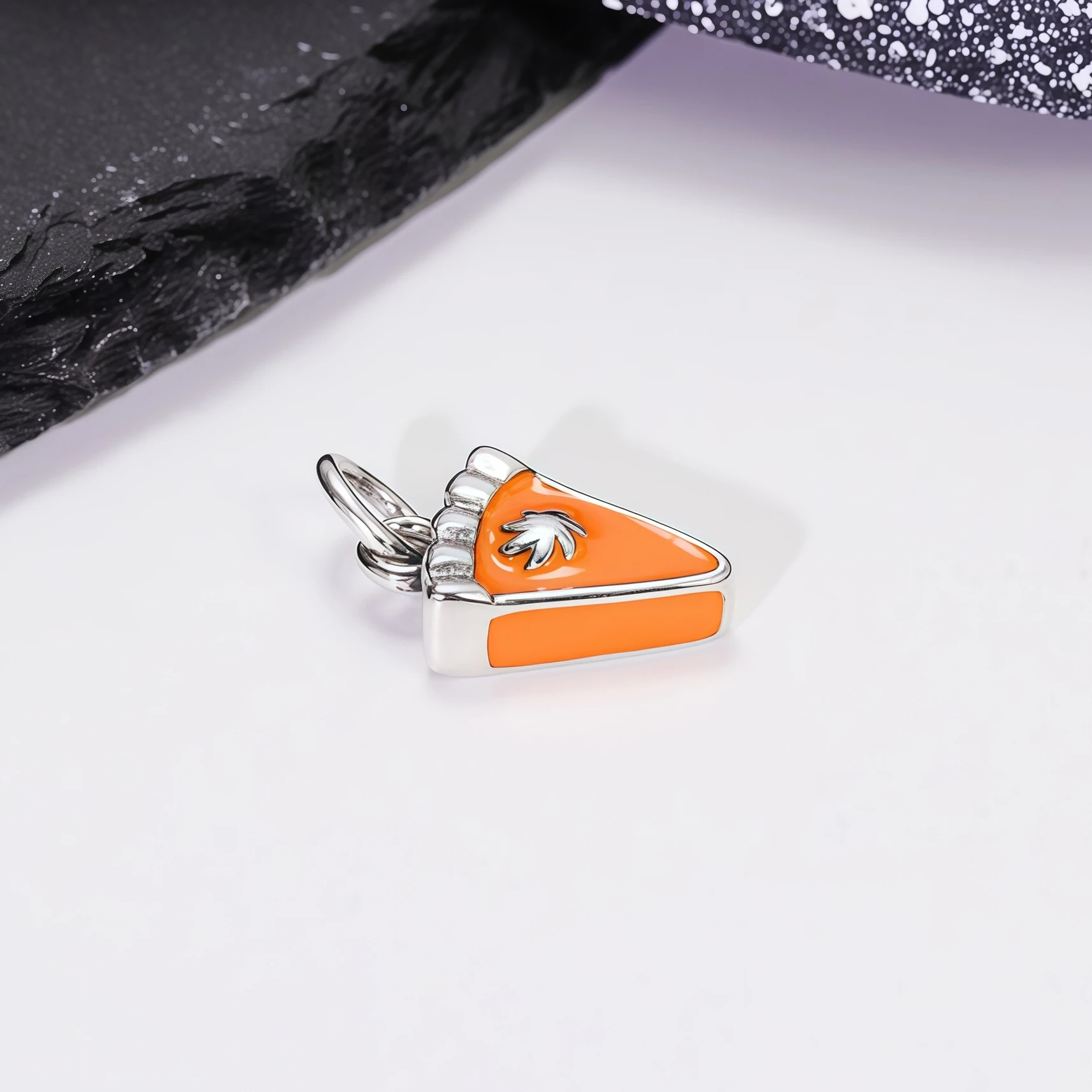 S925 جيمس أفيري المينا اليقطين فطيرة سحر قلادة يمكن أن تكون قلادة سوار DIY بحرية مطابقة