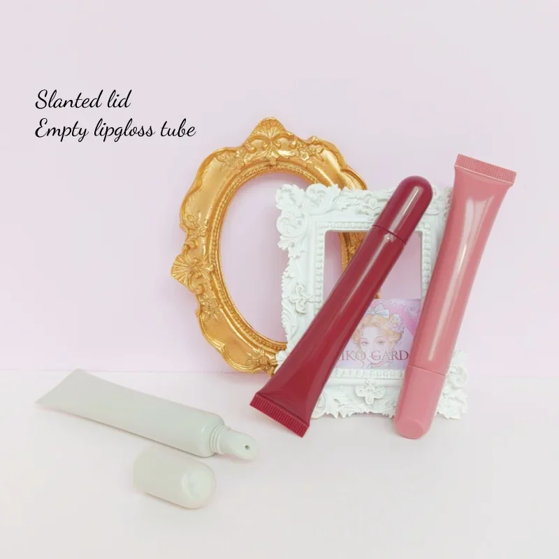 기울어 진 다채로운 립글로스 튜브 20pcs 10ml 디스펜서 립글레이즈 파운데이션 아이 크림 세럼 빅 네임 같은 스타일