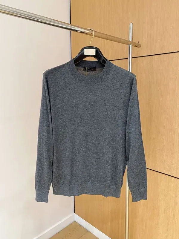 

25. Весна и осень, легкий роскошный кашемировый свитер с длинными рукавами в итальянском стиле в стиле старых денег с круглым вырезом.