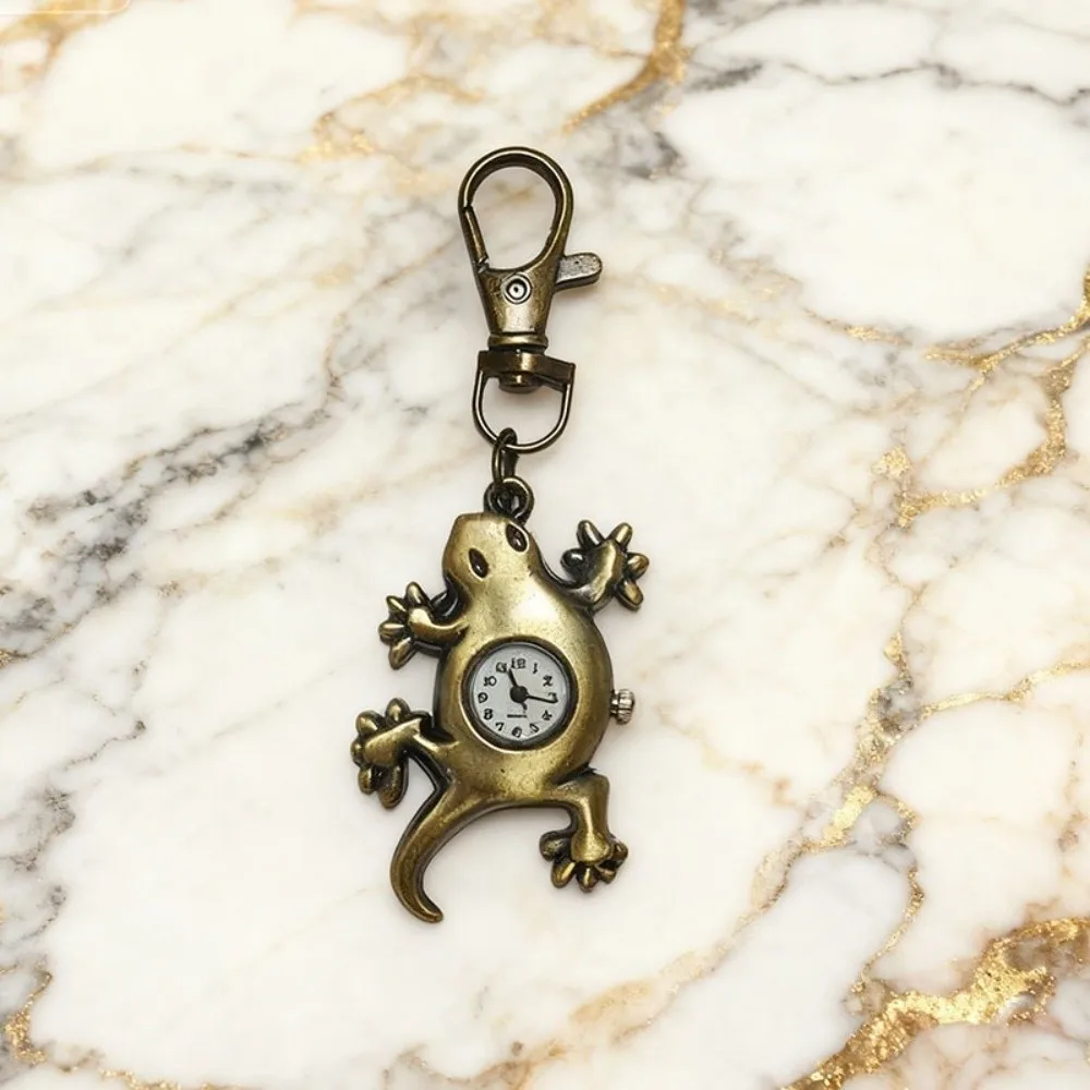 Vintage Design Pocket Watch Retro Creative Durable Quartz Watch Lightweight Quartz Movement Vintage Pendant Gift Collection