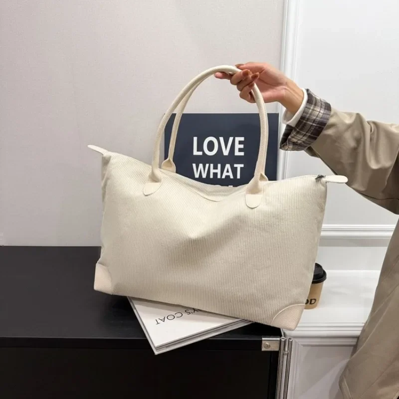 

Simple Vintage Fashionable Women's Shoulder Bag Minimalist Unique Leisure Large Capacity Diaper Bag Elegant Leather Luxury