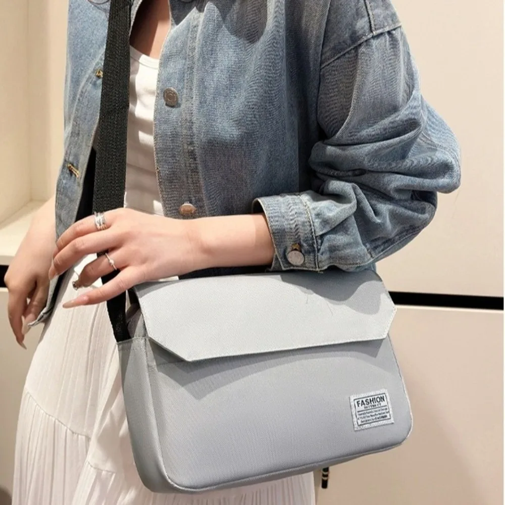 

Solid Color Men's Messenger Bag Large Capacity Adjustable Strap Nylon Shoulder Bag Multi-pocket Minimalist Crossbody Bag Gifts