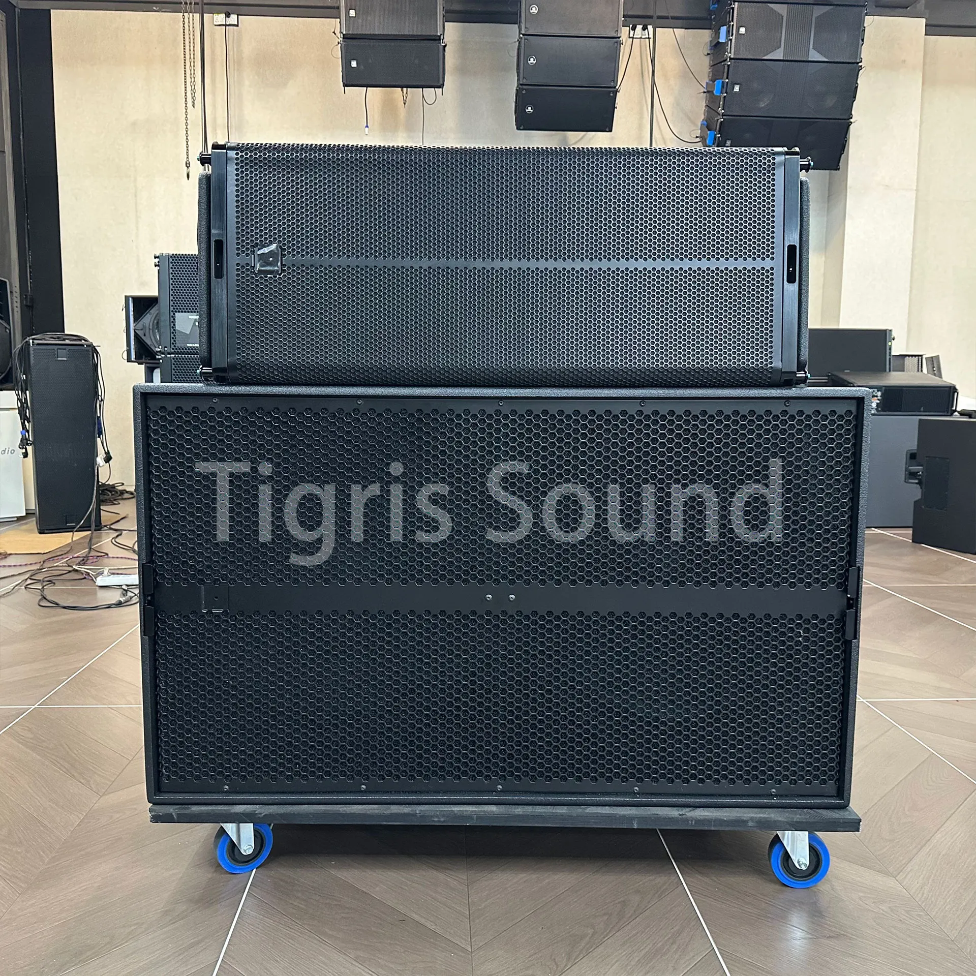 SA6 LF-focused Dual12in Wooden Line Array for Outdoor Music Festival & Large Temporary Stage Show