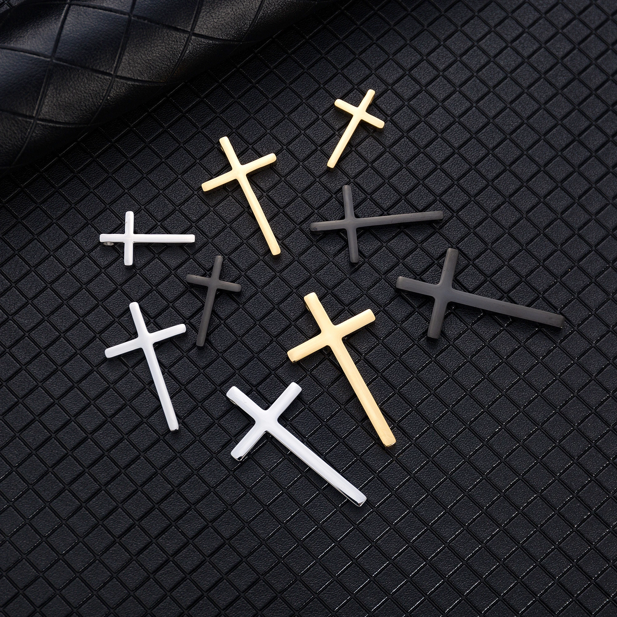 Edelstahl Kreuz Charms für Schmuck herstellung Halsketten DIY Religion Kreuze Anhänger Zubehör liefert handgemachte Ergebnisse – Detail 3
