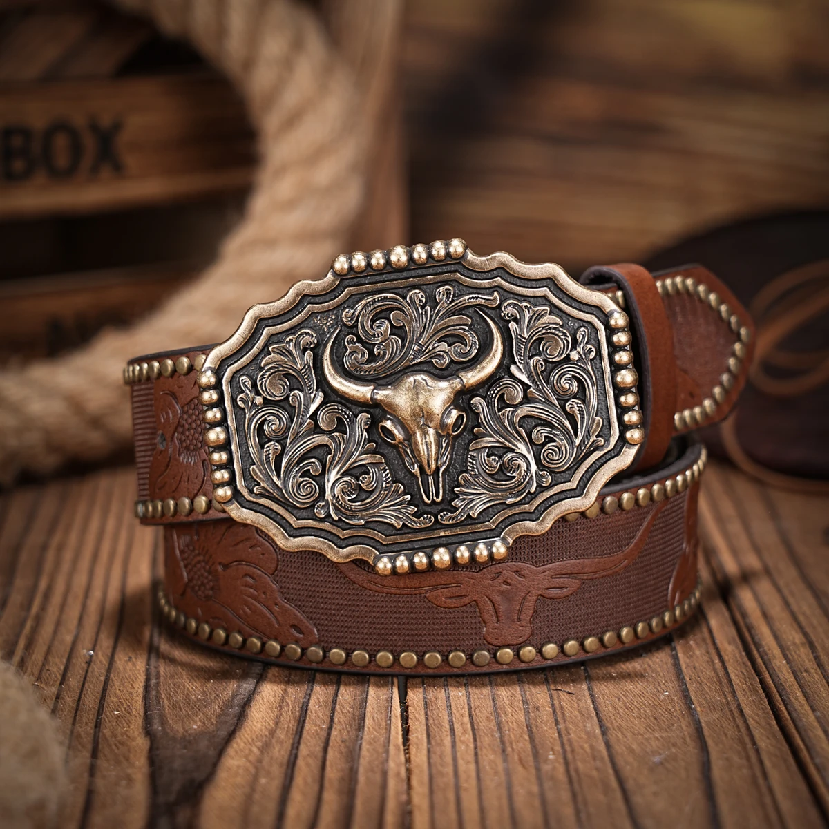 1pc Western Cowboy Style Belt - Suitable for Both Men and Women. Western Buckle PU Embossed Belt. Perfect for Pairing with Jeans