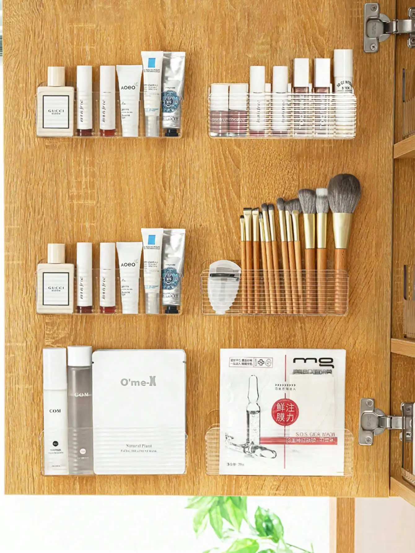 1pc Wall Mounted TV/Air Conditioning Remote Control Holder, Acrylic Transparent Wall Mounted Mobile Phone/Cosmetics Cabinet