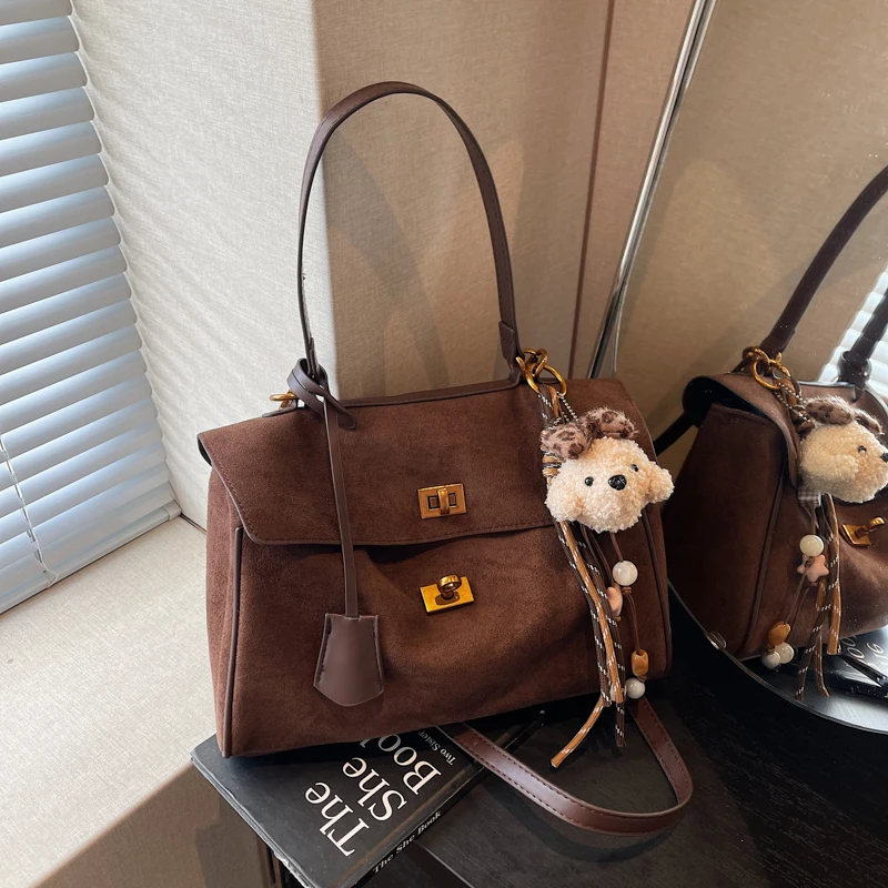 

Luxury Two-sized Flap Design Shoulder Tote Bags For Women PU Suede Pure Color Large Capacity Shopper Handbags With Pendant 2025