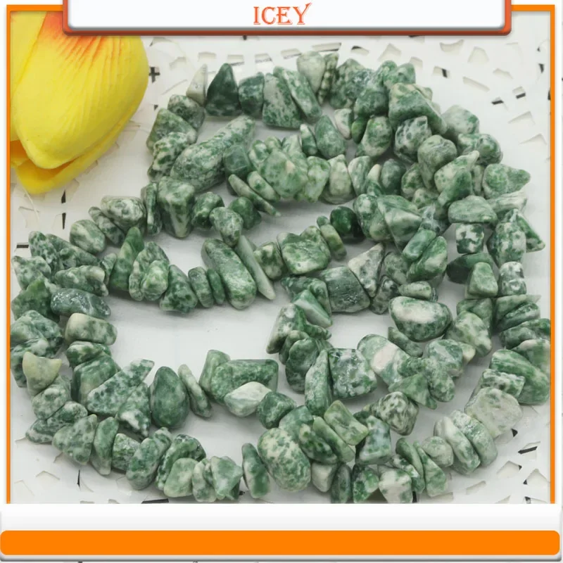 Icey 10pcs Green Dot Stone 8-12mm Crystal Crushed Stone Agate Stone String with Holes Crushed Gemstone Scattered Beads