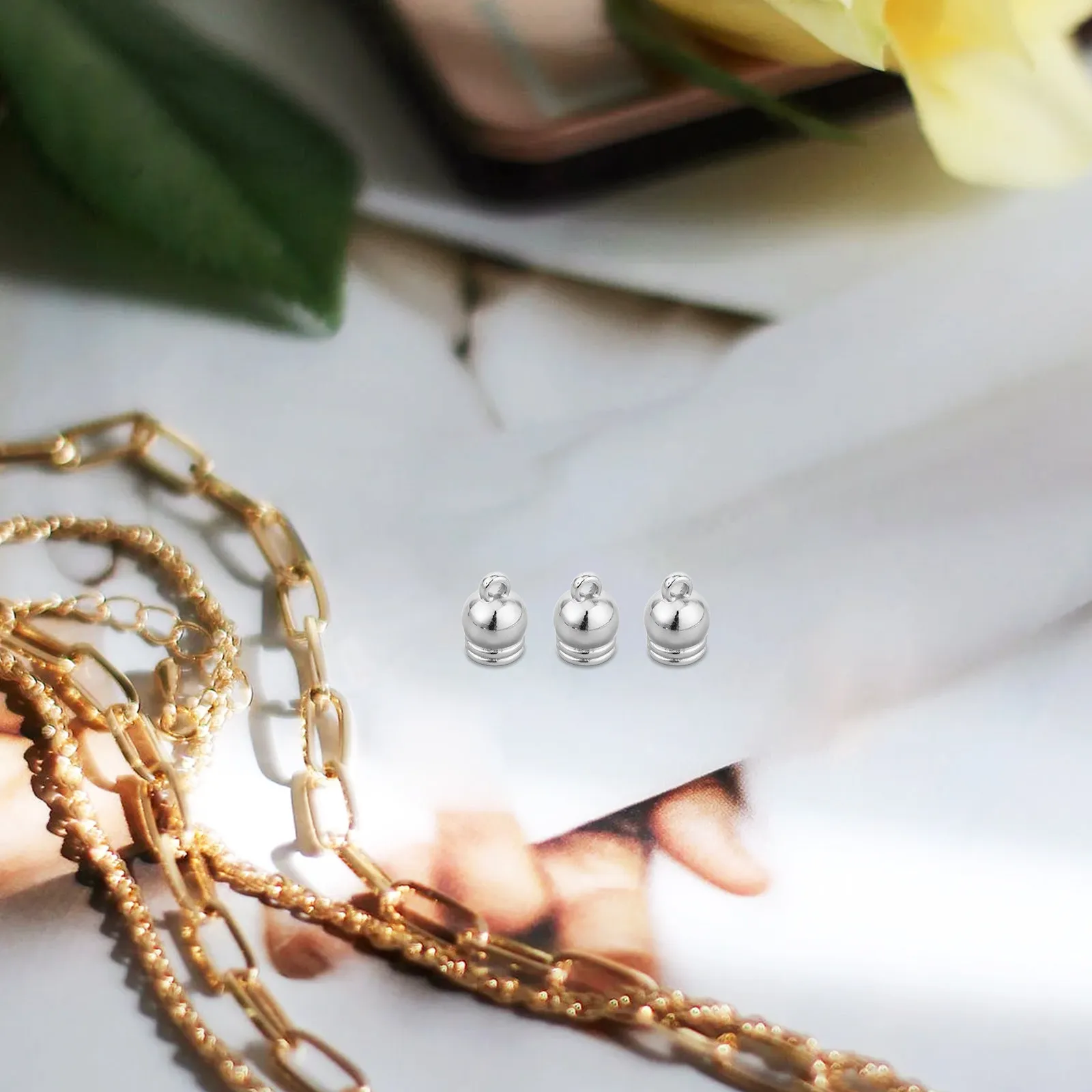 50Pcs Hanging Clock Tassel Caps Electroplated Ccb Mini Bells for DIY Graduation Tassel Accessories Jewelry Cord End Connectors