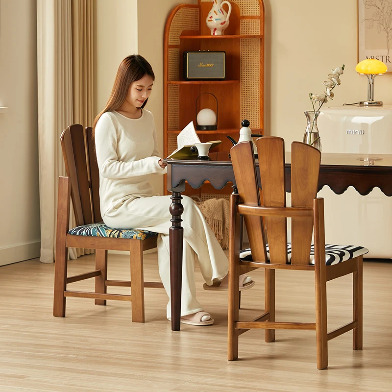 Designer Vintage Accent Chair Nordic Wabi-Sabi Style Solid Wood Seat with Backrest French Dining
