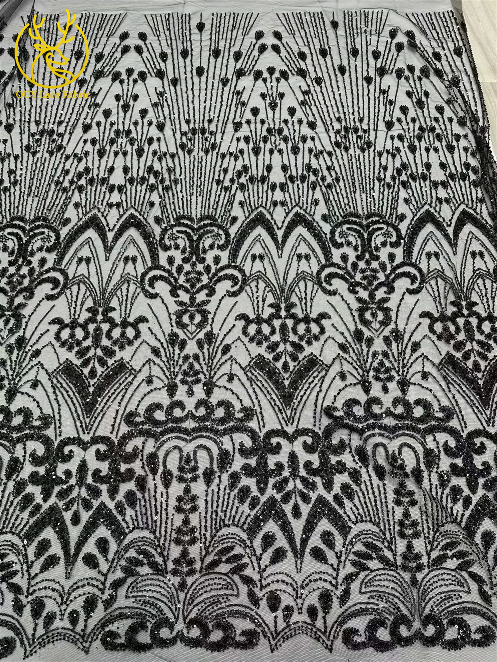 Goldener Luxus-Spitzenstoff mit Perlen und Pailletten, 5 Yards, afrikanischer Spitzenstoff, hochwertiger nigerianischer Netzspitzenstoff für Partykleider und Näharbeiten – Detail 12