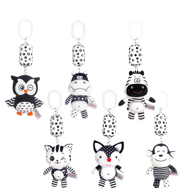 Soft Plush Chocalho Berço Pendurado Bell, Sinos recém-nascidos, Assento de carro, Carrinho, Preto e Branco, Wind Chime, Baby eraly Brinquedos Educativos