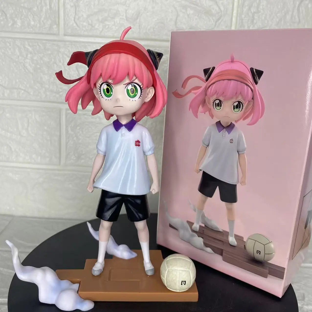 

Spy X Family Anya Forger Soccer Themed Anime Figure PVC Collectible Model Desktop Decor Ornament Birthday Gift For Anime Fans