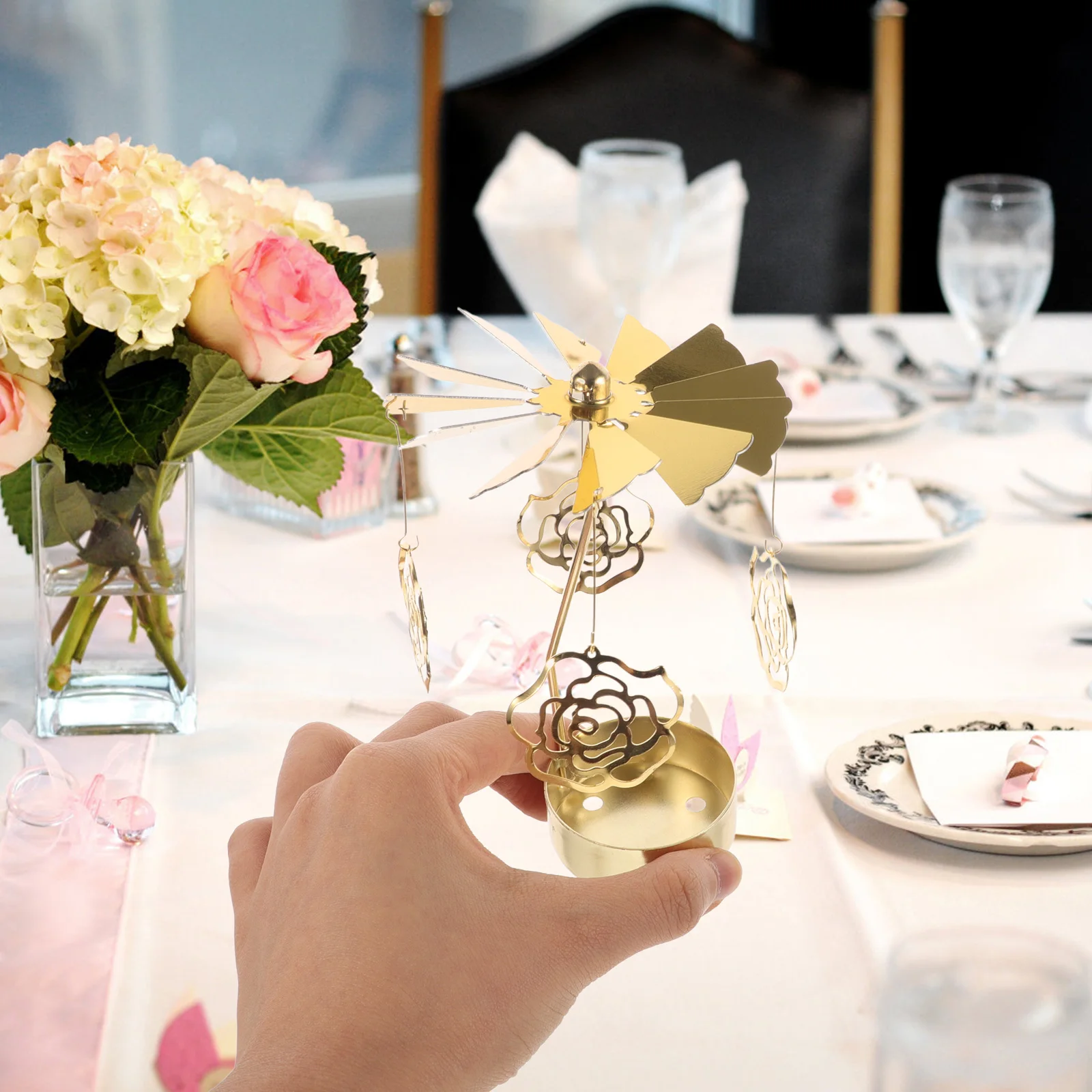 

Rotating Holder Carousel C lesticks Metal Golden Desk Decor Compact Structure Easy Placement Wedding Birthday Valentine