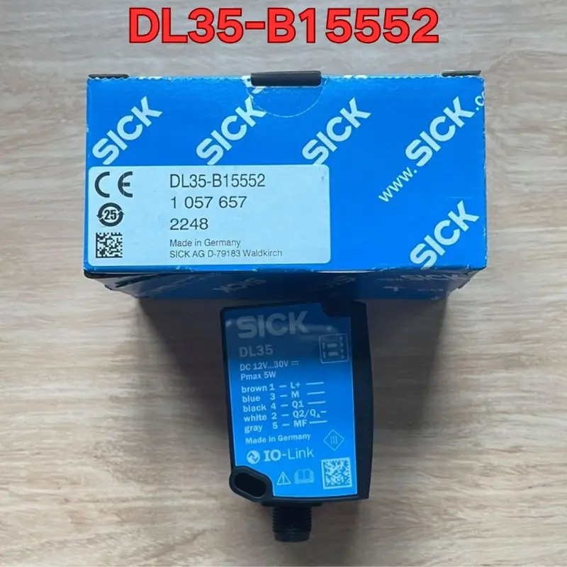 New DL35-B15552 photoelectric sensor The latest quotation in November 2025