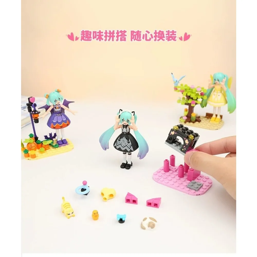 Keeppley Building Blocks Hatsune Miku เปลี่ยน Spirit ประกอบปริศนาของเล่นตกแต่งบ้านเครื่องประดับเด็กของขวัญ