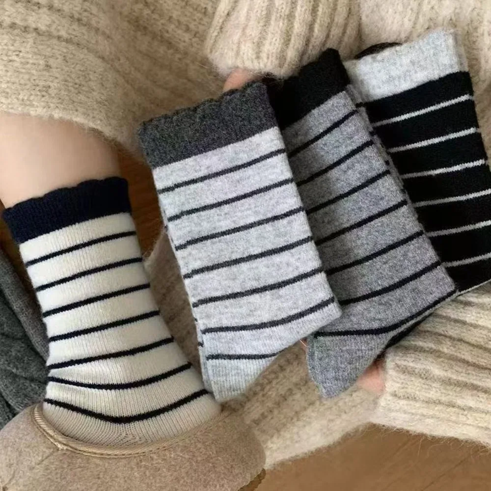 Trendy Simple Grey Striped Stockings Casual Women's Socks and Hosiery Autumn Winter Mid-tube Socks Breathable Comfortable Socks