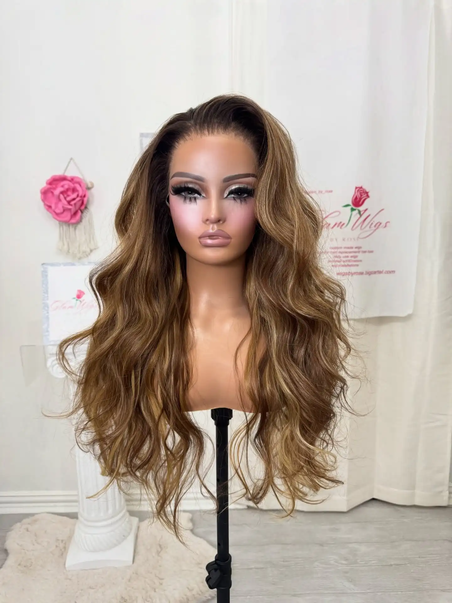24 Inches Long Length Body Wave 13*4 HD Transparent Lace Wigs Realistic Look Natural Hairline Honey Brown Balayage Full Wigs