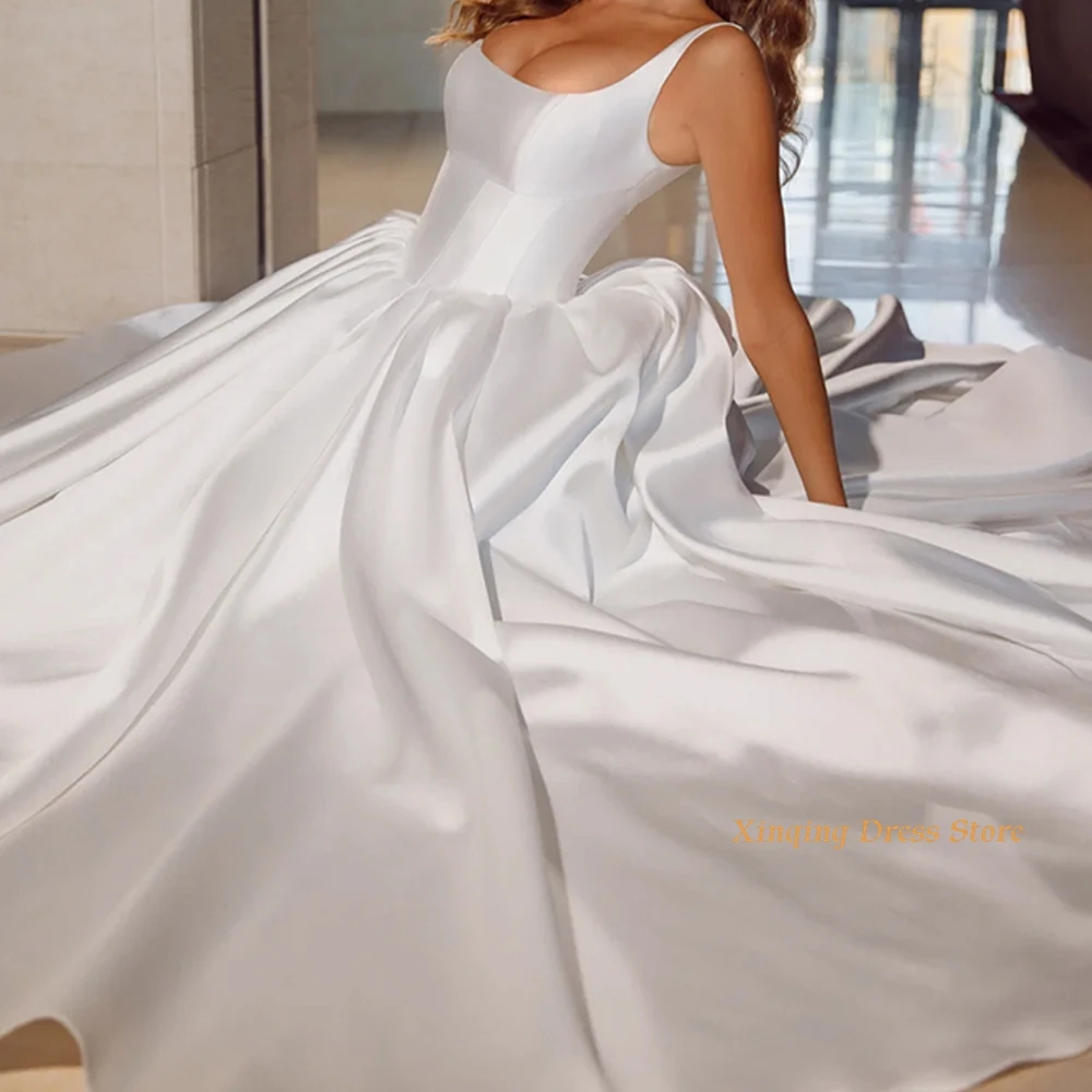 Formal Dress Women Elegant Square Collar Sleeveless Classic White Satin Evening Dress Customized Zipper Back Party Gowns