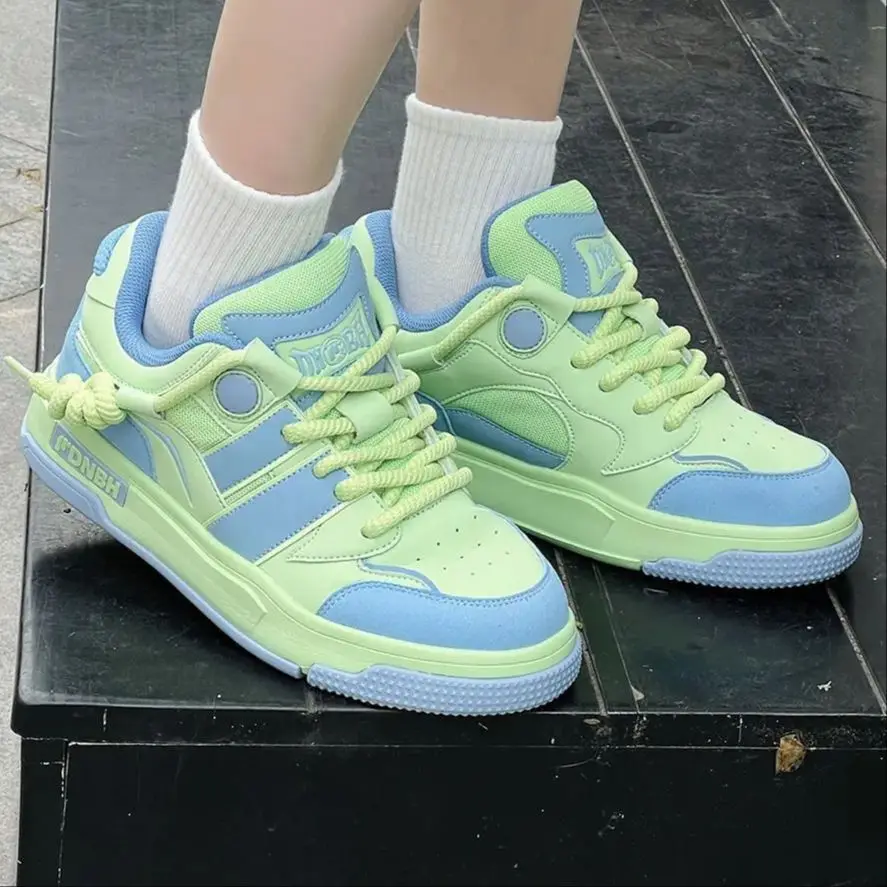 2025 New thick-soled casual sports running shoes unisex outdoor non-slip wear-resistant walking sneakers comfortable and soft