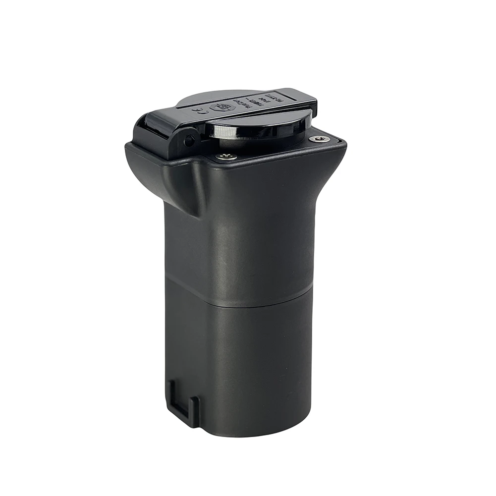 

V2L Discharger Adapter Socket For MG4 For MG5 16A 3.5kW Type 2 Discharger Plastic Electric Car Changer Sockets