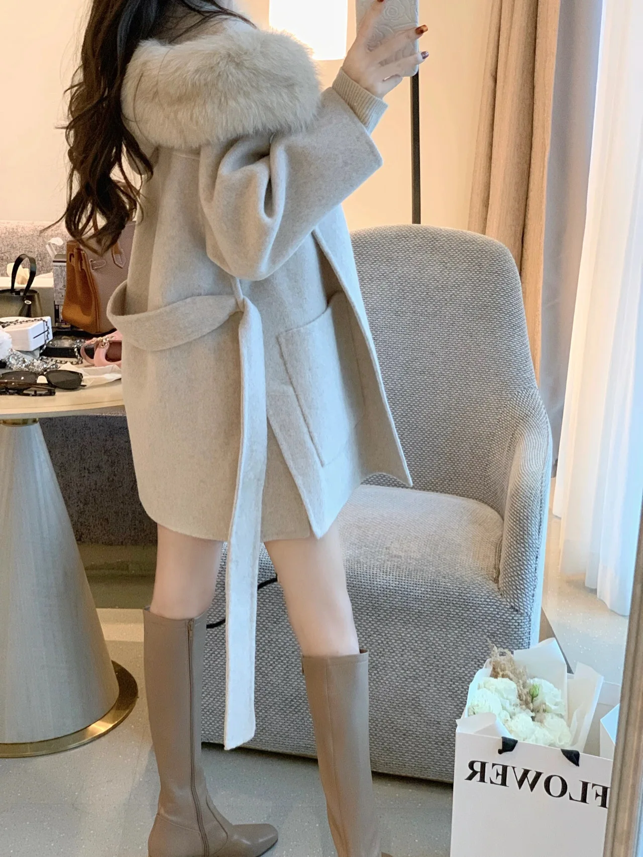 

Korea Elegant Wollen Coat With Belt Woman Winter Spring Solid Fox Fur Collar Thick Warm Chic Long Ladies Lace Up Coat Outwear