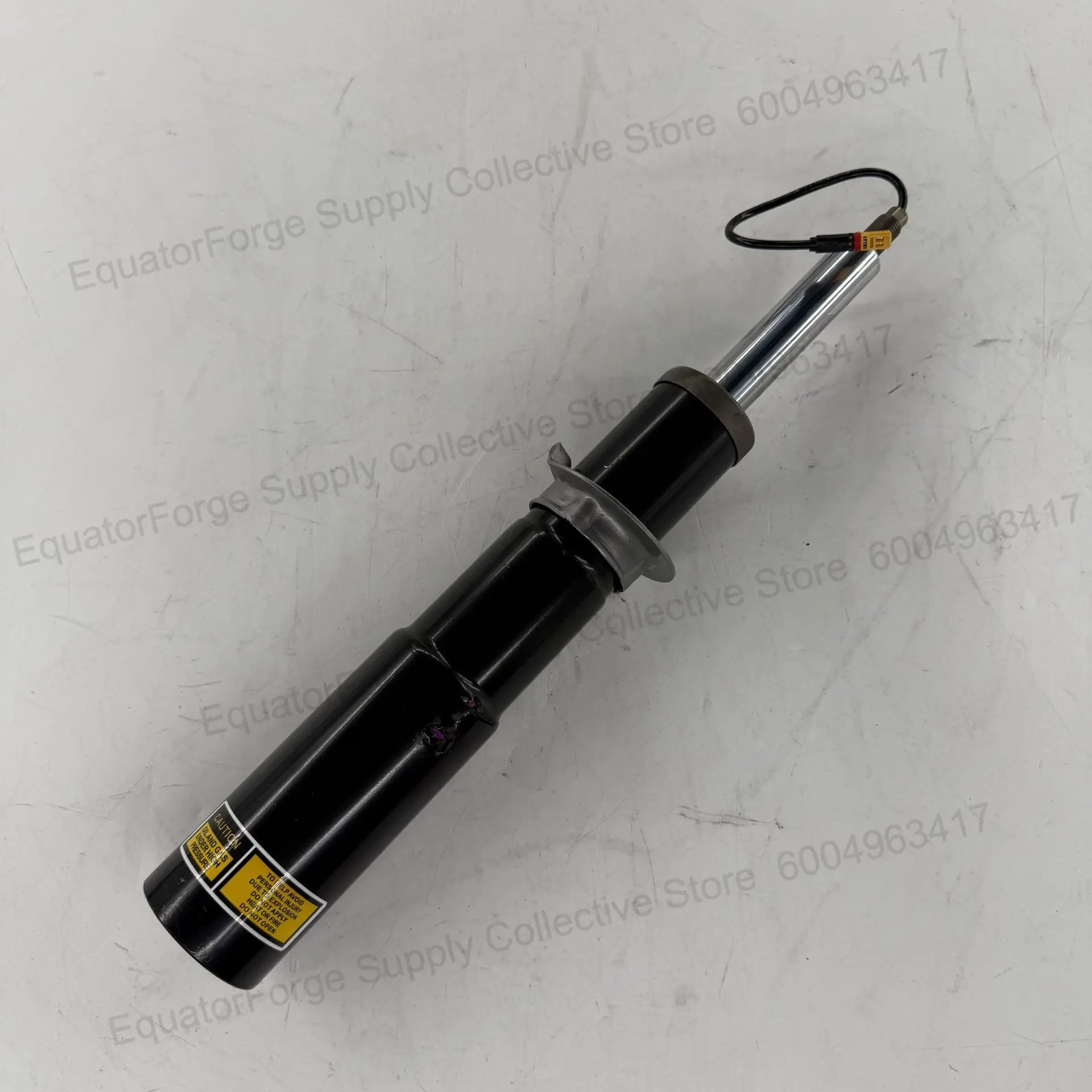 Comfortable Direct Fit High Stability Premium Durable Front Shock Absorber for Porsche 992 OE Number 992413031E/992413031D