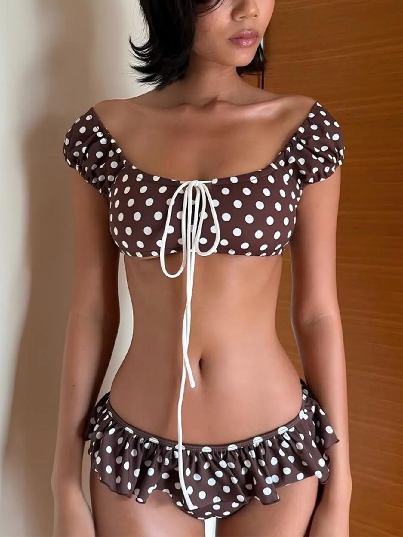 Sexy vacation Summer European and American retro polka dot ruffled one shoulder bikini women's split backless swimsuit