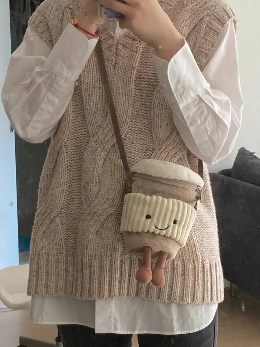 Bloom Plush Coffee Cylinder Messenger Women New Cartoon Milk Casual Crossbody Bags Hot Girls Ins Toy Water Cup Bag Y2k