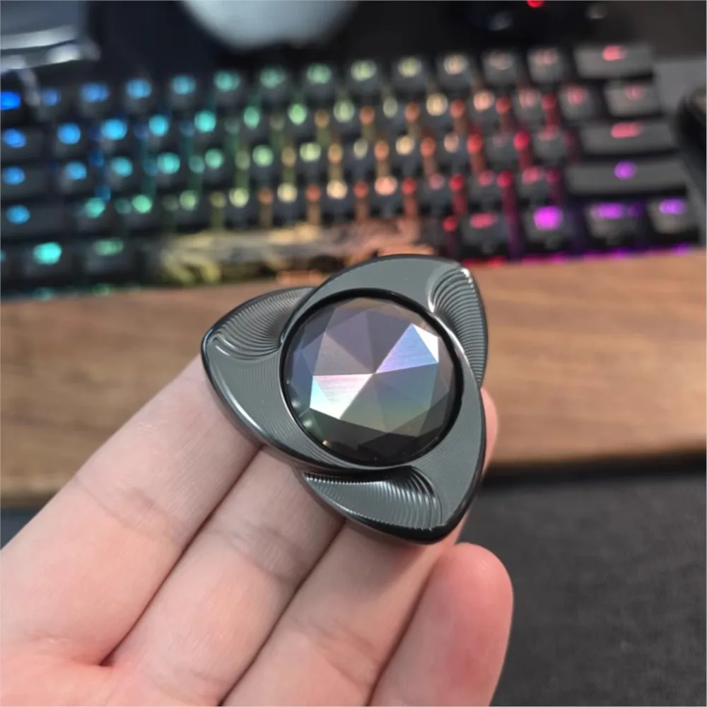 Kinetiek Azië Pacifi EDC M Rose Fidget Spinner Stress Relief Speelgoed Zirkonium Fidget Speelgoed Voor Volwassenen Angst Relief Gadgets