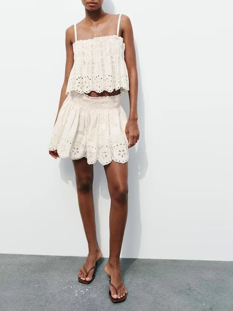 

European and American style summer new women's clothing hollow embroidery suspender top high waist short skirt pants