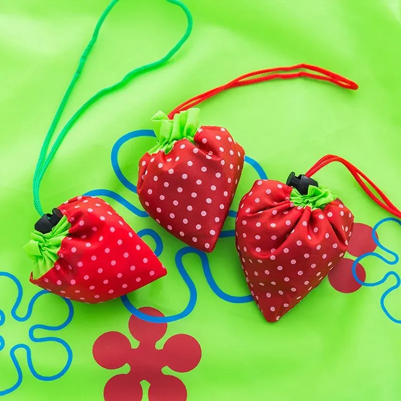 1pc pieghevole borsa di stoccaggio in nylon fragola borsa pieghevole borsa per la spesa pieghevole riutilizzabile spalla portatile borse grandi da