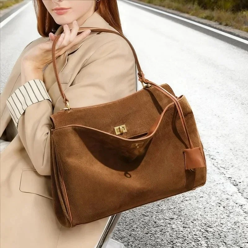 New Casual Women'S Suede Cowhide Leather Bag Popular Flip Up Handbag Shoulder Bag Large Capacity Women'S Vacation Travel Bag
