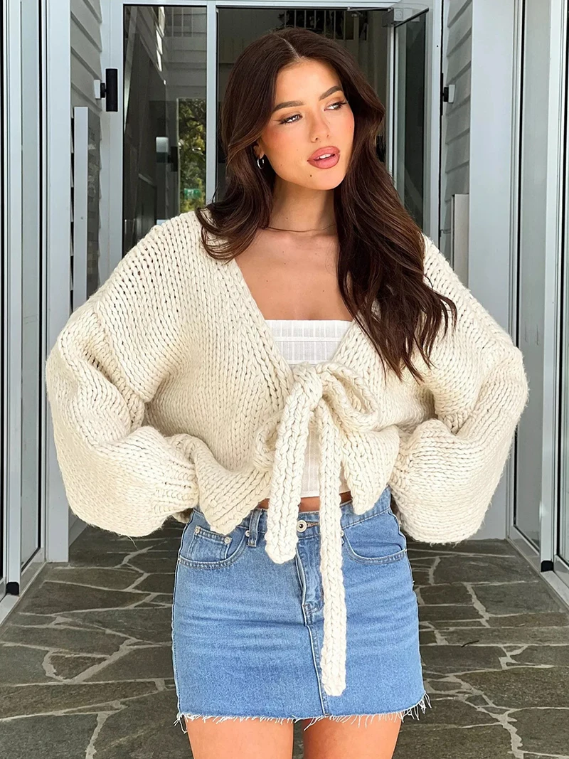 Beige Thick Thread Sweater for Women Autumn Winter New Warm Bow Lace-Up Cardigan Solid Color Reversible Short Knitted Tops