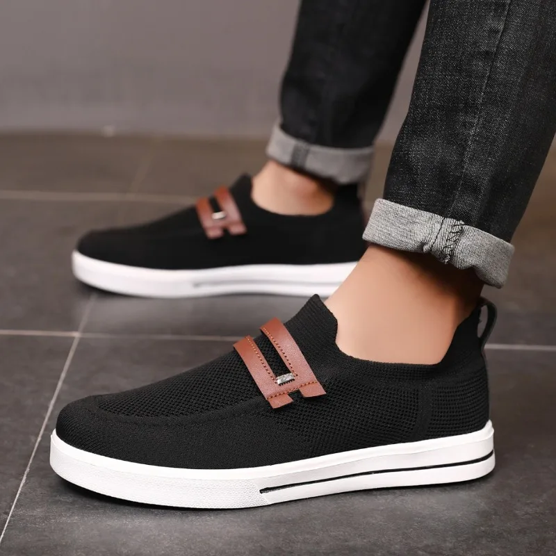 

Hot Selling Summer New Breathable Casual Shoes Large Size Soft and Elastic Mesh Casual Shoes Lightweight Business Men's Shoe