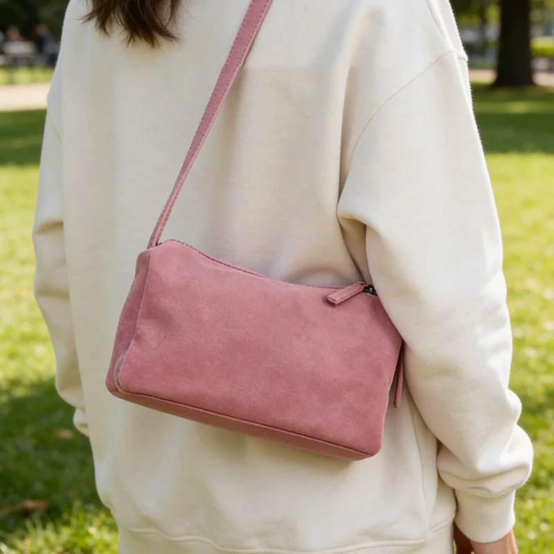 2026 Stylish Cylindrical Shape Shoulder Bags Women Genuine Leather Versatile Crossbody Bag Lady Small Attractive Handbags