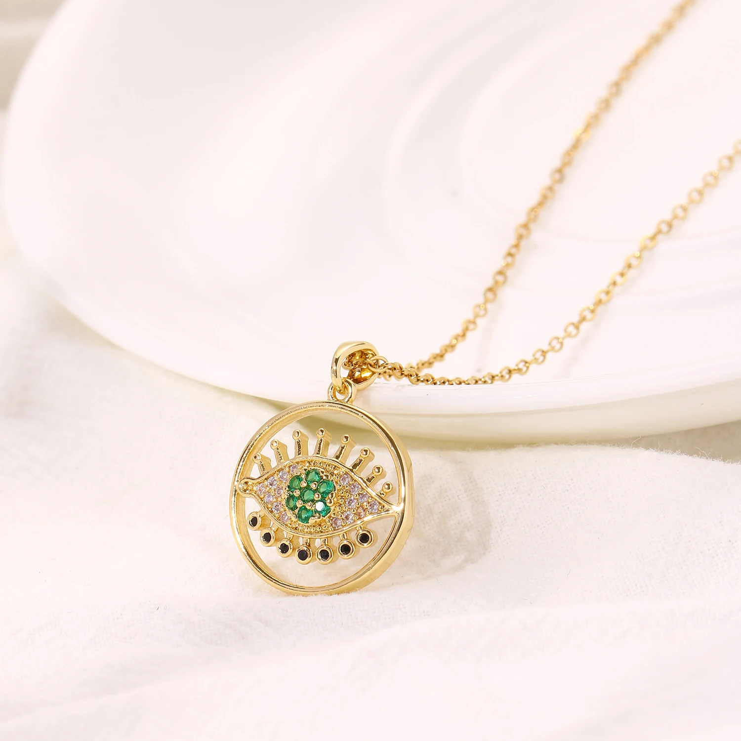 الكلاسيكية الأخضر عين الشر المرأة قلادة الفولاذ المقاوم للصدأ محظوظ قلادة مجوهرات هدية فاخرة العين التركية الإكسسوارات