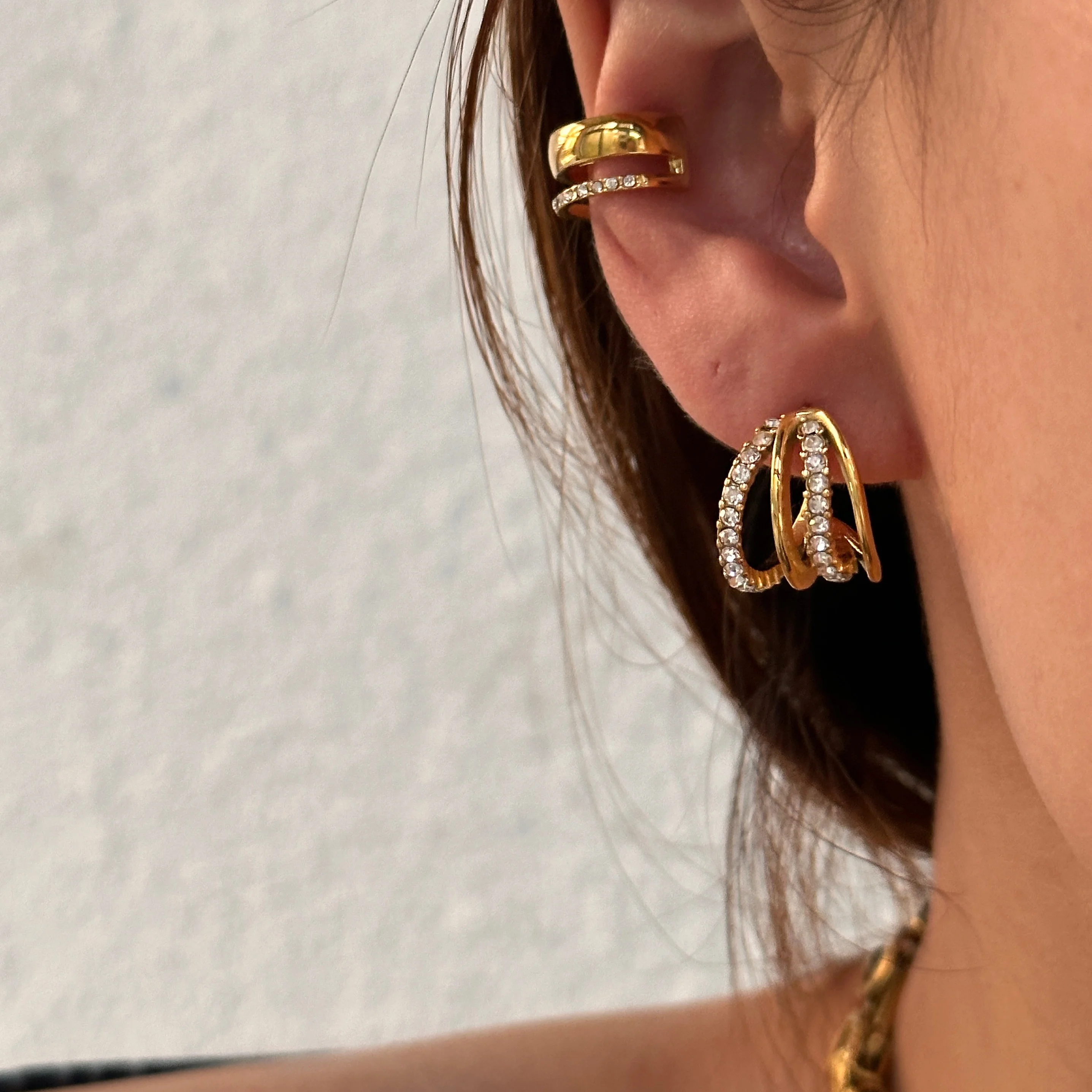 

DASEIN New HOT 18k Gold Plated Vintage Four Layer Iced Out Hoop Earrings Hypoallergenic Stainless Steel Jewelry Women Gifts