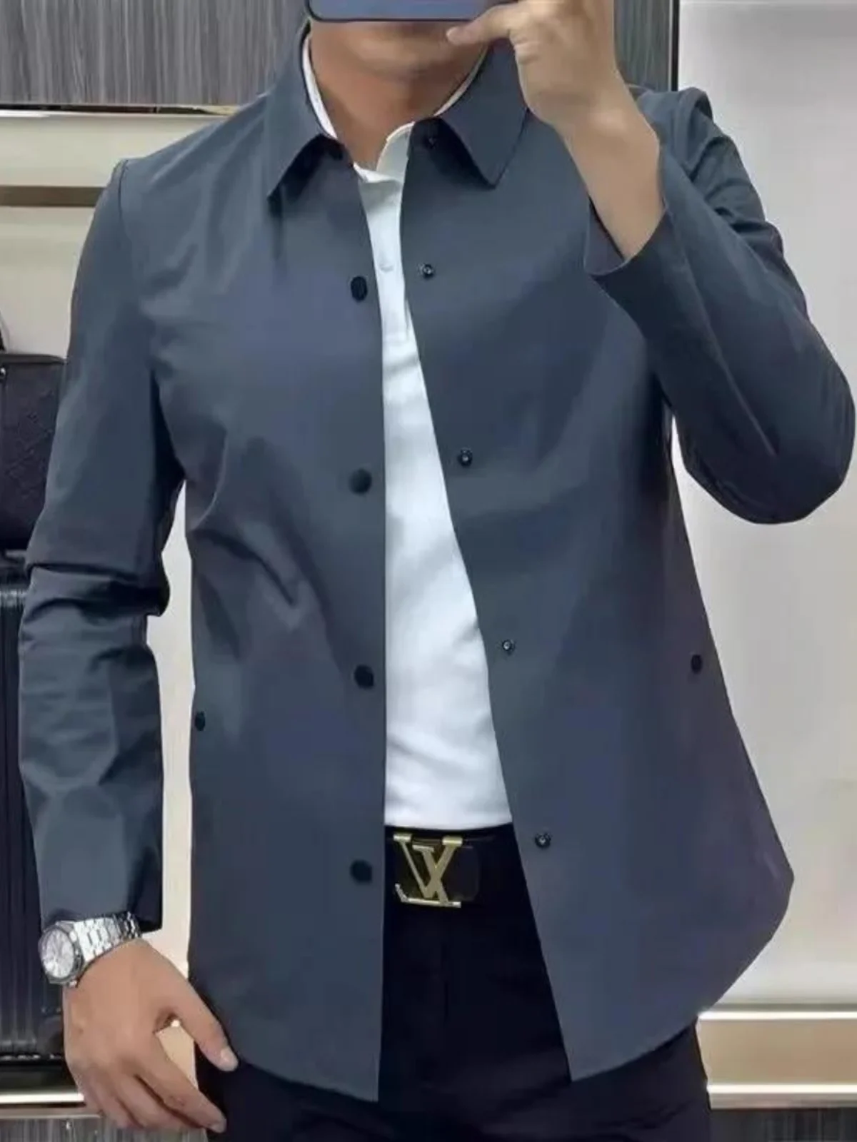 

Мужская тонкая куртка в стиле кэжуал для ранней весны, новая универсальная модель с воротником-стойкой, однотонная, простая, стильная верхняя одежда