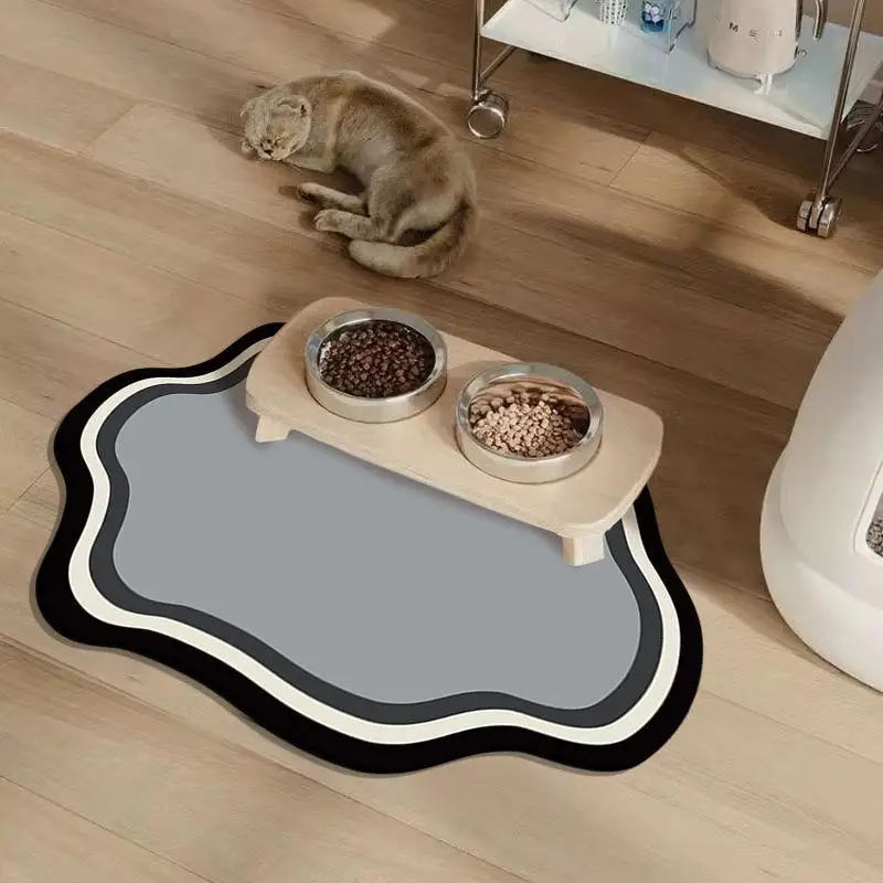 Small Fresh Cloud Style Pet Cat and Dog Diatomaceous Earth Feeding Mat/ Dirt Resistant and Splash Proof Cat and Dog Floor Mat