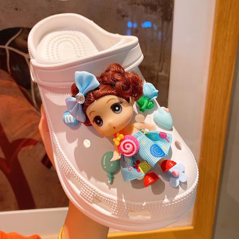 Cartoon Cute style Clogs DIY 3D stereo doll Shoe Flower Decorative Buckles Detachable Soft Rubber Shoe Charms Children gift