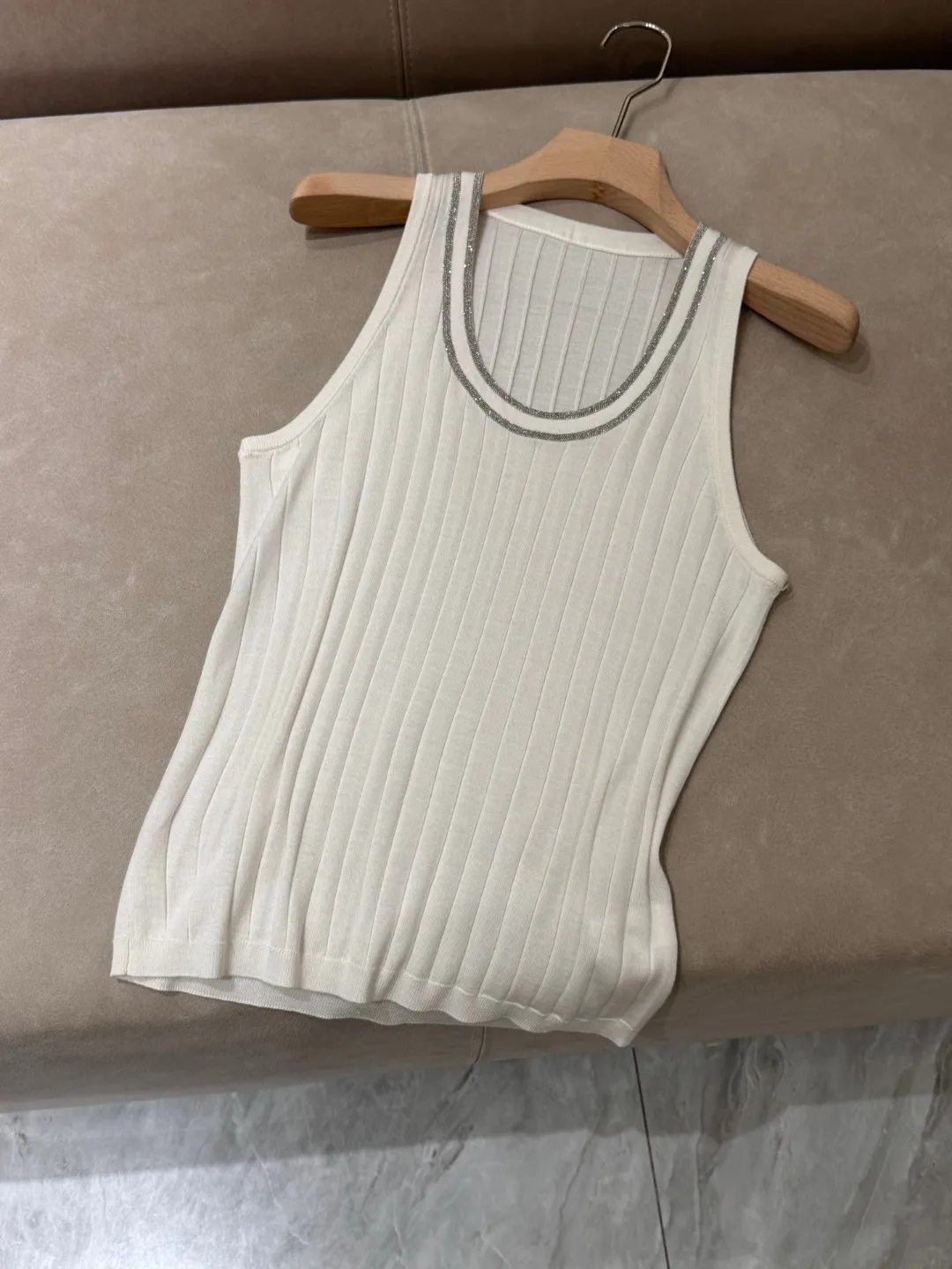 Casual silk wool solid color knitted round neckline top