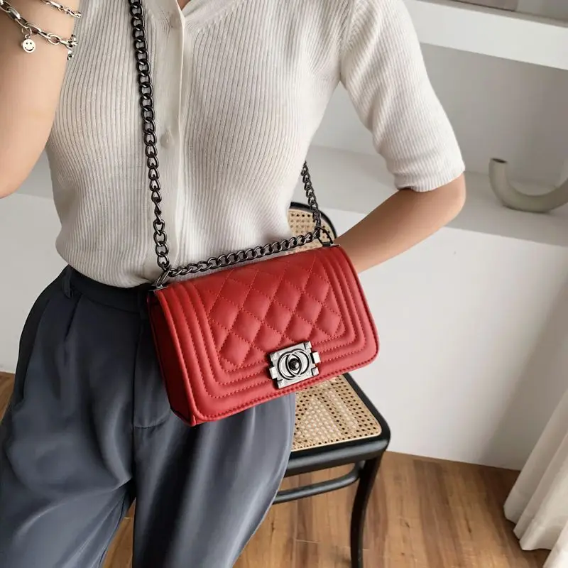 2023 Autumn and Winter New Small Square Bag Fashionable and Versatile Diamond Chain Shoulder Bag Women\'s Mini Crossbody Bag