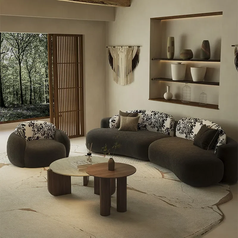 Medieval retro curved sofa special-shaped designer beauty salon hotel sales office lobby lounge area reception