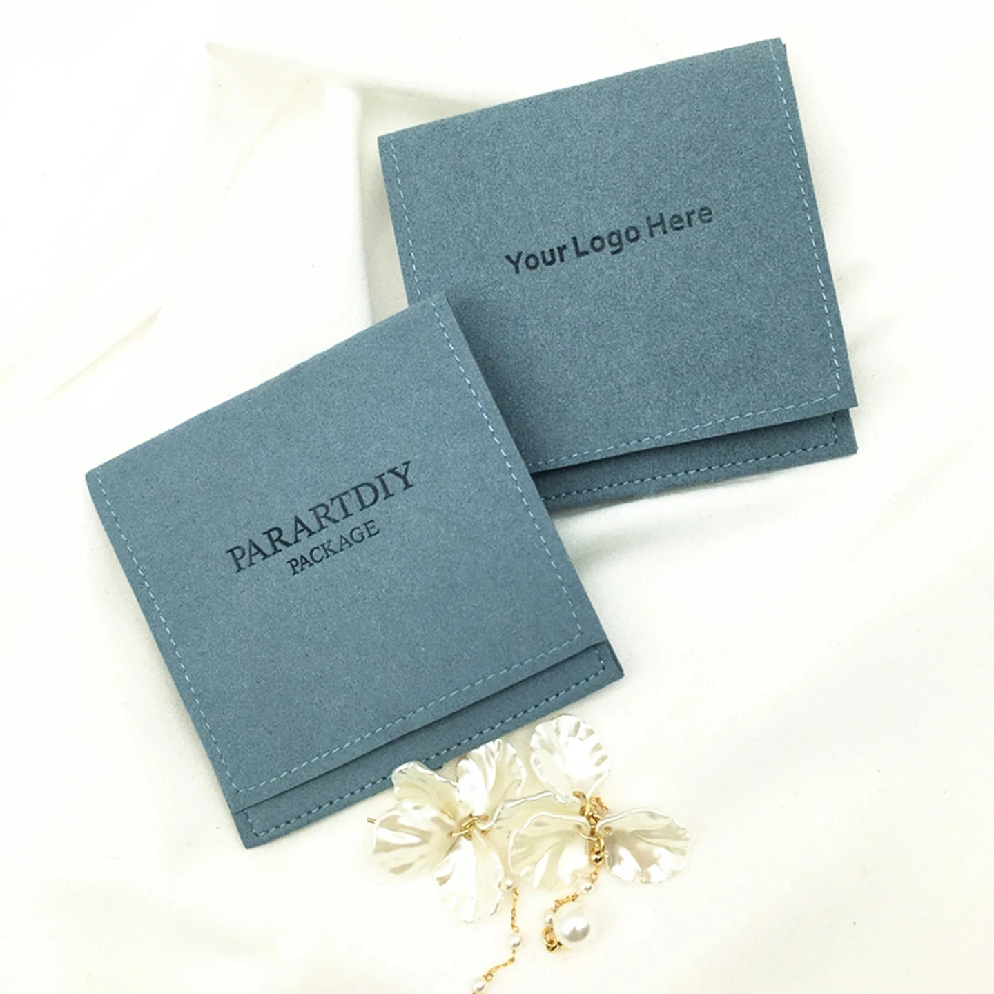 Sacchetti regalo in velluto in microfibra Imballaggio Custodia per gioielli Custodia cosmetica per caramelle nuziali Bustina riutilizzabile Stampa logo personalizzato