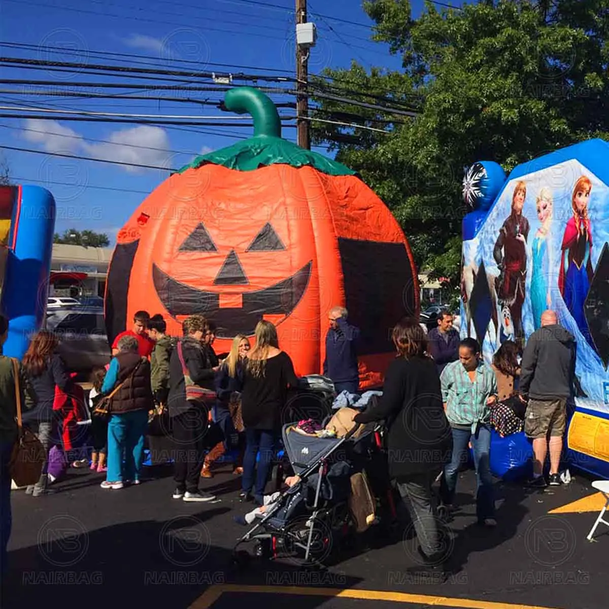 Nadmuchiwany domek dynia z trampoliną, zamek dmuchany, domek do skakania z dmuchawą, zamek dla dzieci na podwórko, Halloween